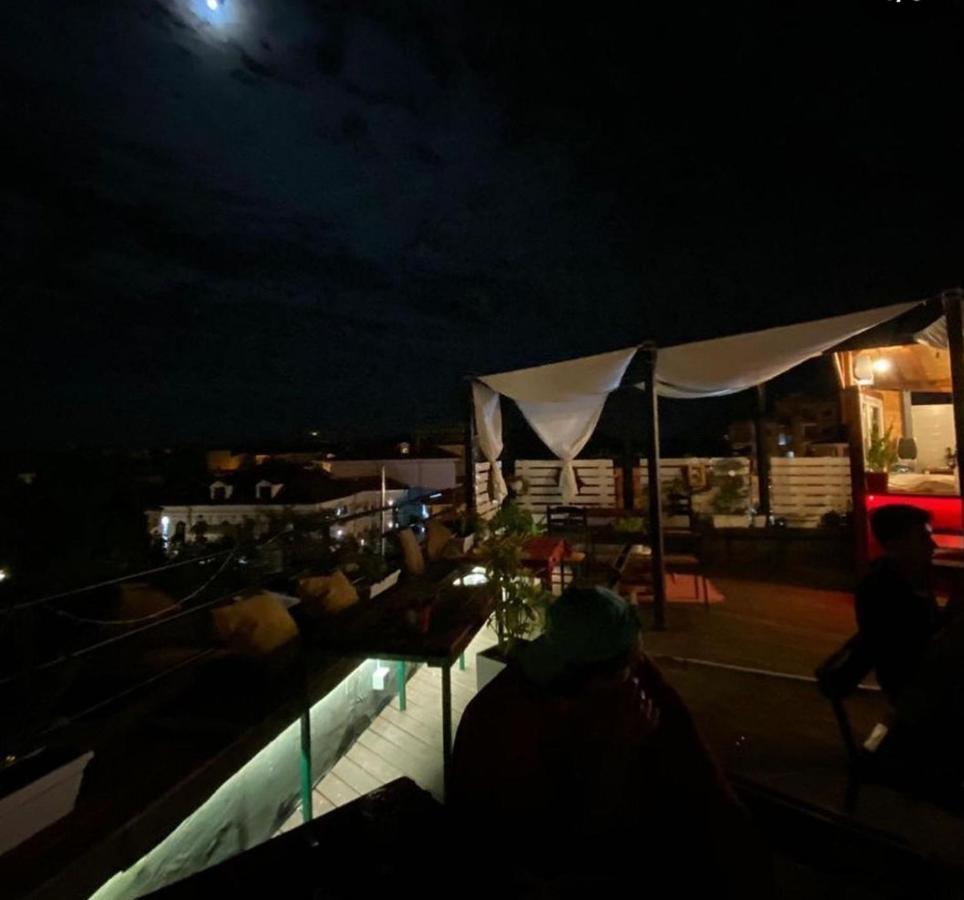 The Rooftop Hostel Шкодер Экстерьер фото