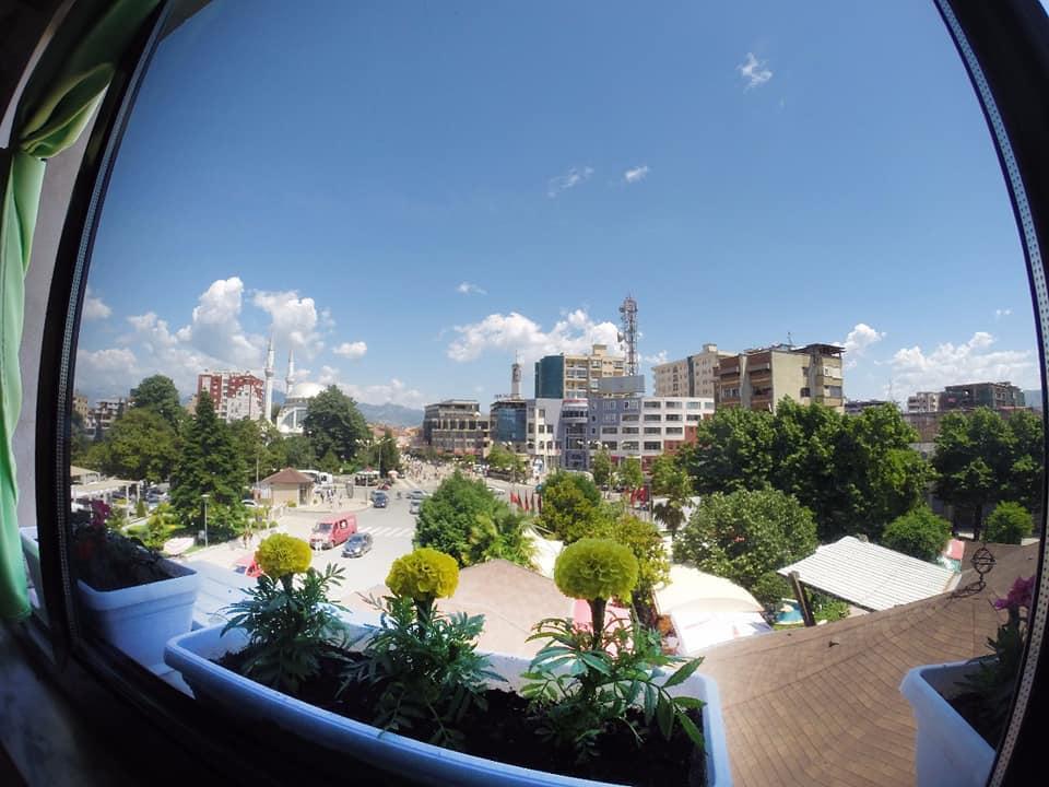 The Rooftop Hostel Шкодер Экстерьер фото